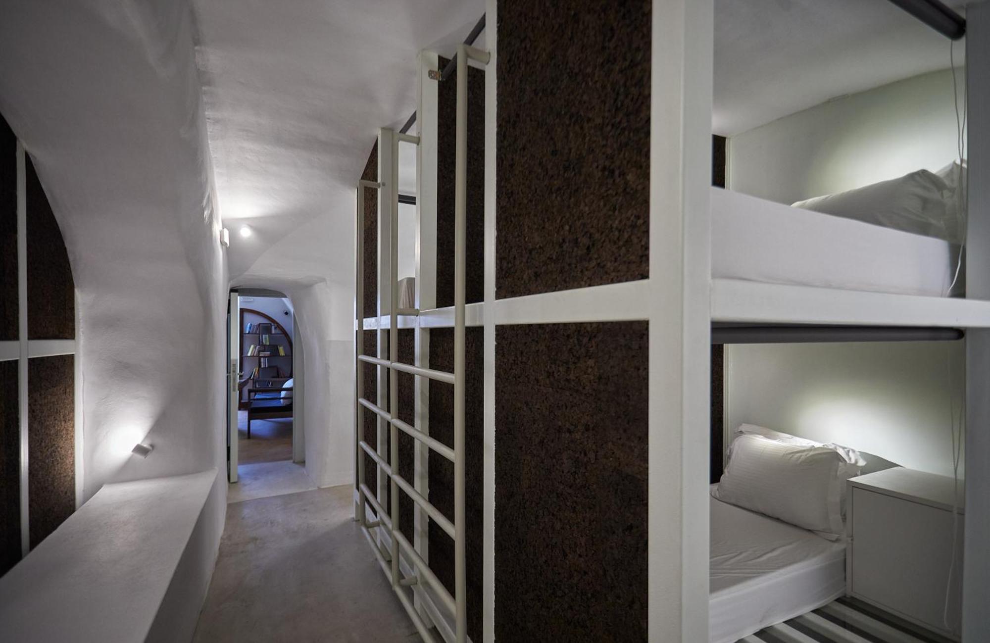 Hostel 16 Oia מראה חיצוני תמונה